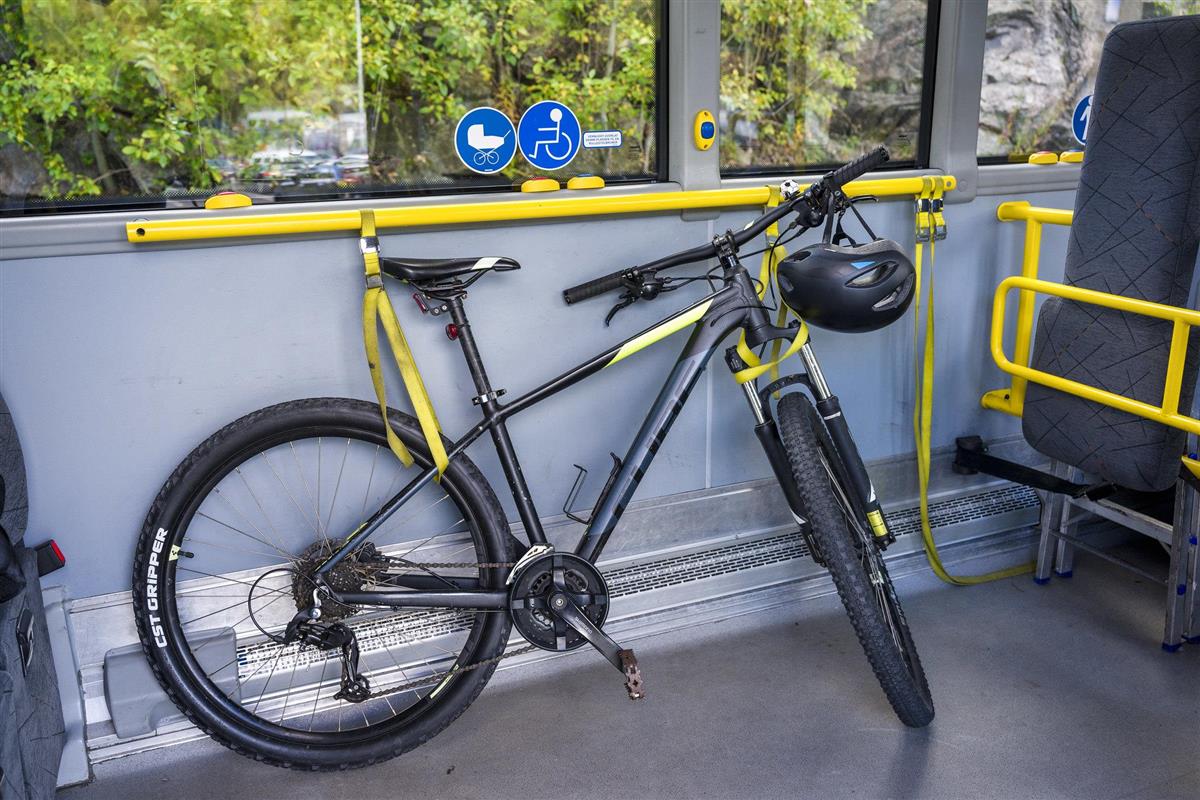 bilde som viser en sykkel på bussen - Klikk for stort bilde